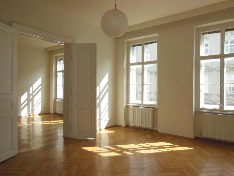 Sonnige Altbauwohnung Stumpergasse 1060 Wien