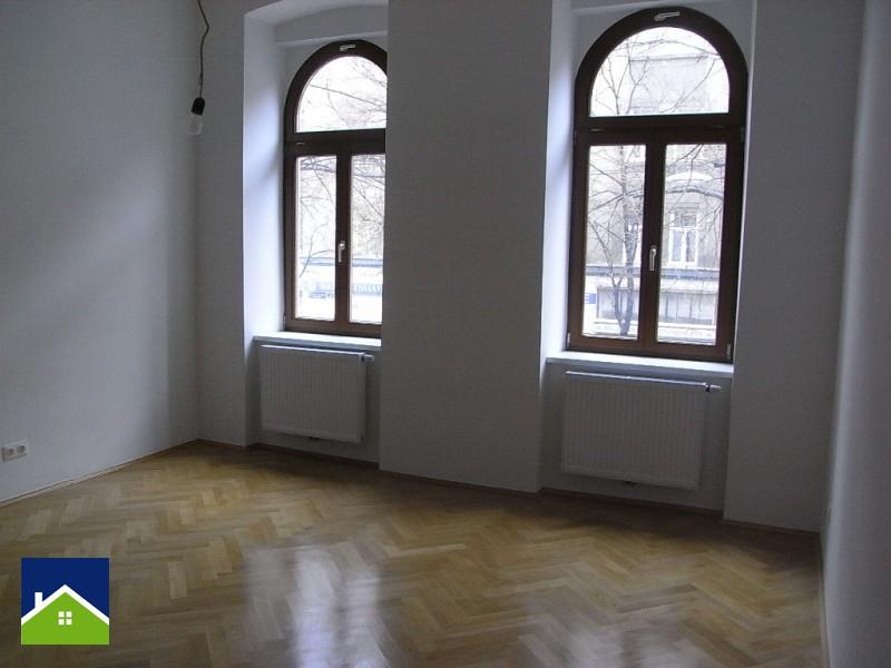 Hochwertige Altbauwohnung 1150 Wien