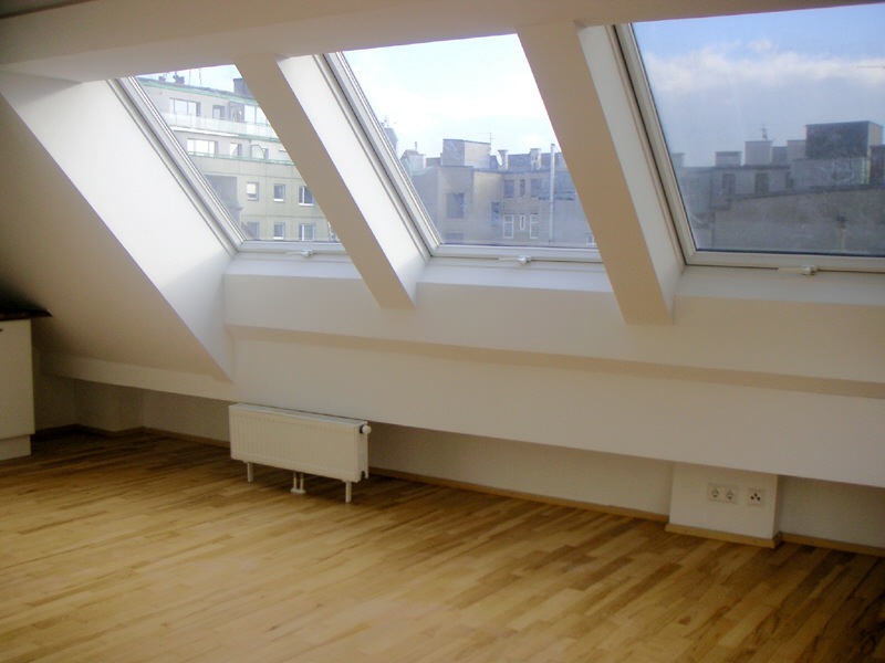 Kleinwohnung im Dachgeschoß