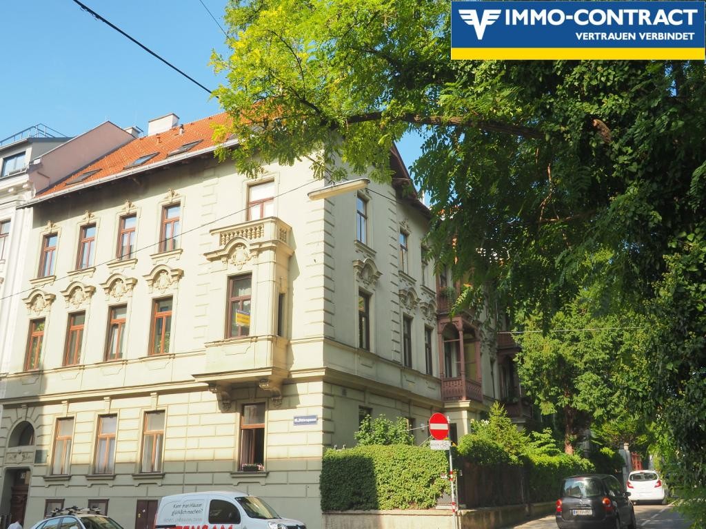 Wunderschöne Altbauwohnung mit Erker und Balkon 1180 Wien