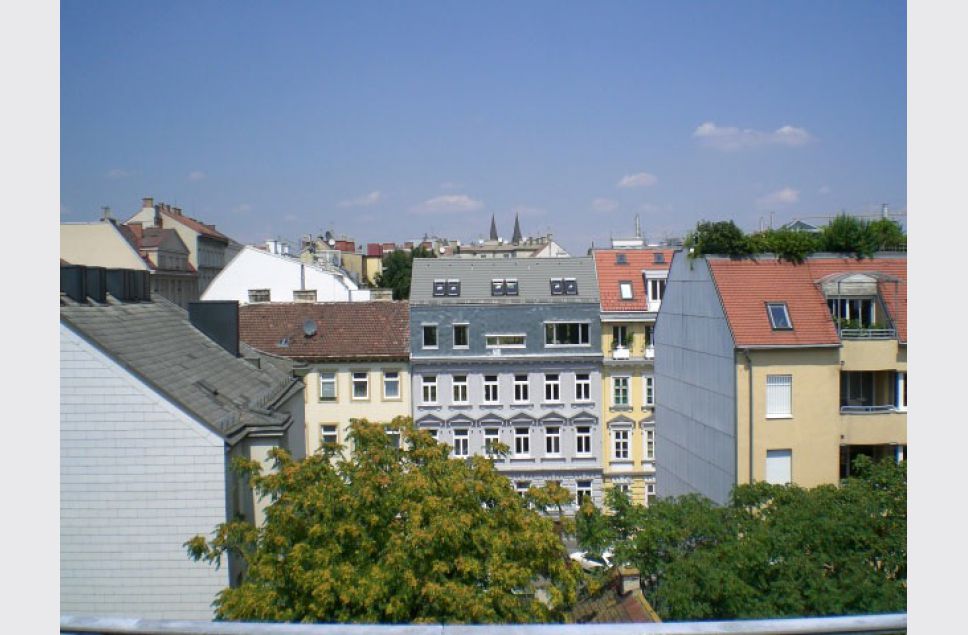 3-Zimmer-Wohnung mit Terrasse nahe Elterleinplatz