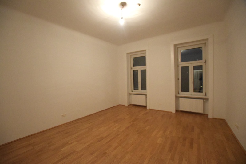 Sanierte 1-Zimmer-Wohnung unter 400 Euro Miete