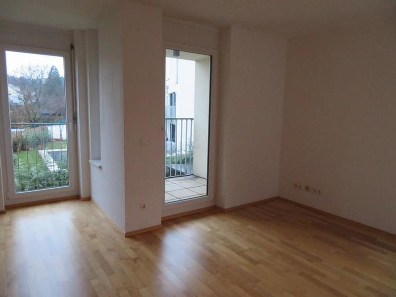 2-Zimmer-Wohnung mit Loggia am Wilhelminenberg