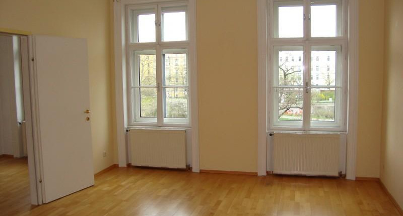 Unbefristete 2-Zimmer-Wohnung nahe Böcklinstraße
