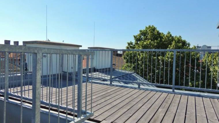 Dachgeschoßwohnung mit sonniger Terrasse 1150 Wien