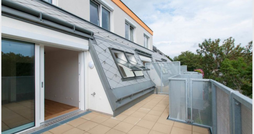 Provisionsfreie Dachgeschoßwohnung mit Terrasse