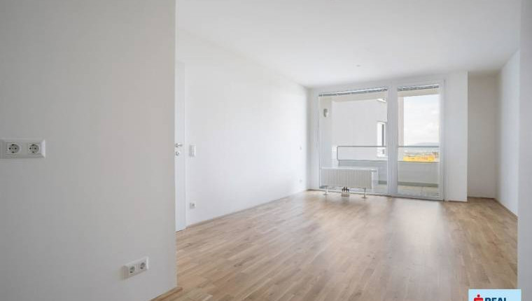 Provisionsfreie 2-Zimmer-Wohnung mit Balkon im Hoch33