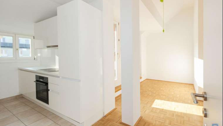 Sonnige 2-Zimmer-Dachgeschoßwohnung mit Balkon