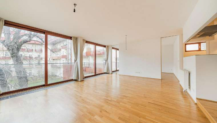 Beeindruckende 3-Zimmer-Mietwohnung mit Balkon 1040 Wien