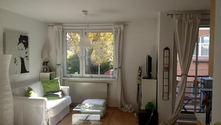 SONNIGES NEUBAUAPARTMENT MIT SÜDLOGGIA