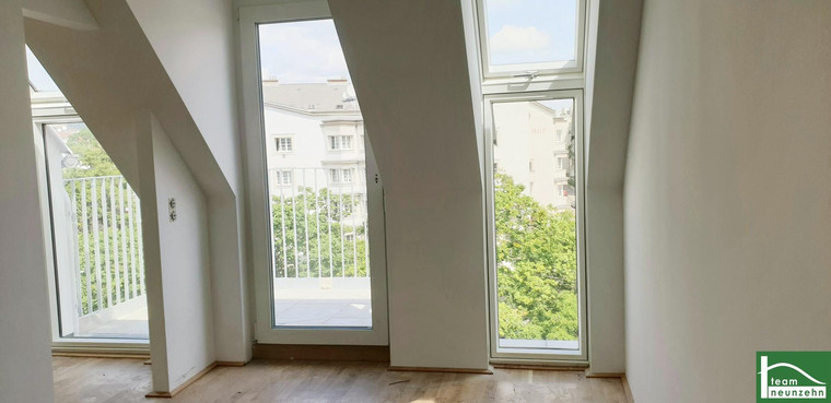 NEUBAU: Helle 2 Zimmer Wohnung 699€ MIT BALKON