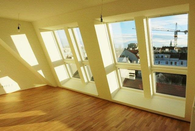 Sonnige 2-Zimmer-Dachgeschoßwohnung 1170 Wien