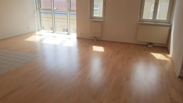 Sonnige 2-Zimmer-Wohnung nahe Märzstraße