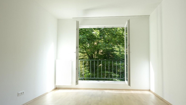 ERSTBEZUG: 2 Zimmer Wohnung – WG geeignet – MIT BALKON
