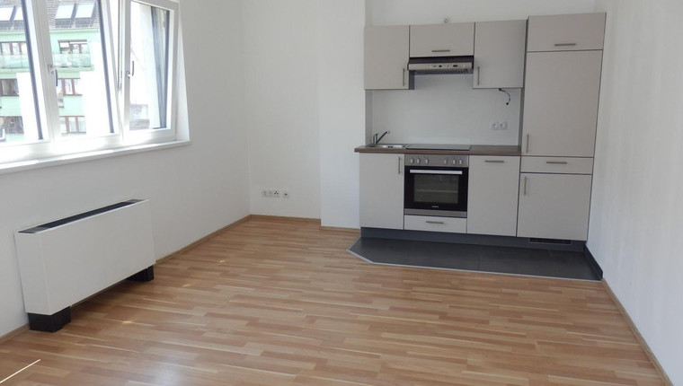 SEHR FEINE 2 Zimmer Neubau Wohnung