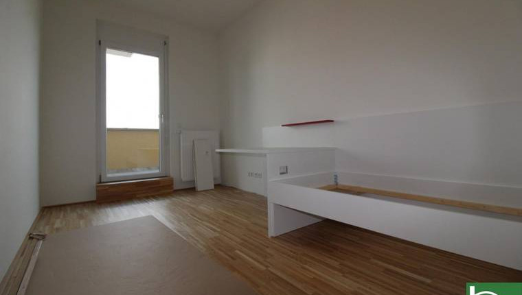 Studierende aufgepasst: 2 Zimmerwohnung mit Terrasse