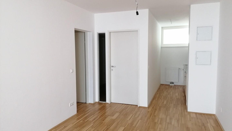 Top 2-Zimmer Wohnung MIT BALKON