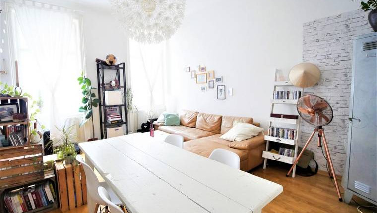 2 Zimmer Altbau Mietwohnung 1090