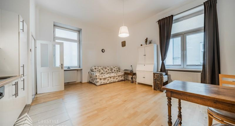 2-Zimmer-Altbauwohnung in der Josefstadt