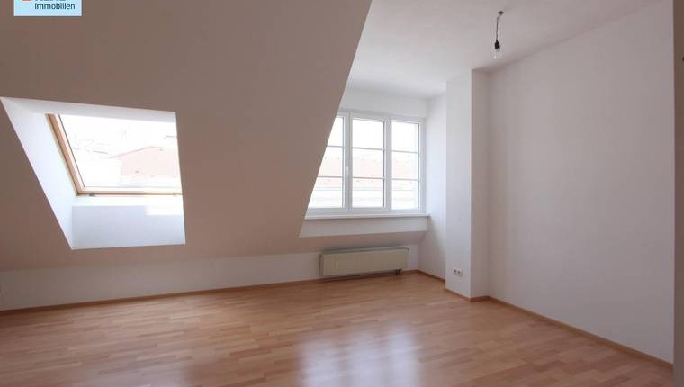 Herzige Garconniere im Dachgeschoss