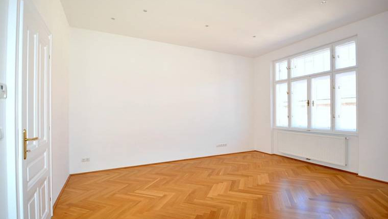 Wunderschöne komplett ausgestattete 1 Zimmer Mietwohnung