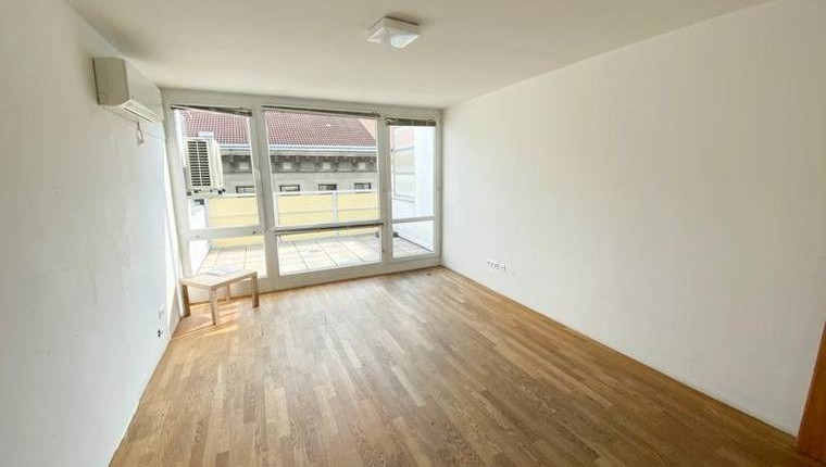 Single Hit mit Klima und Terrasse