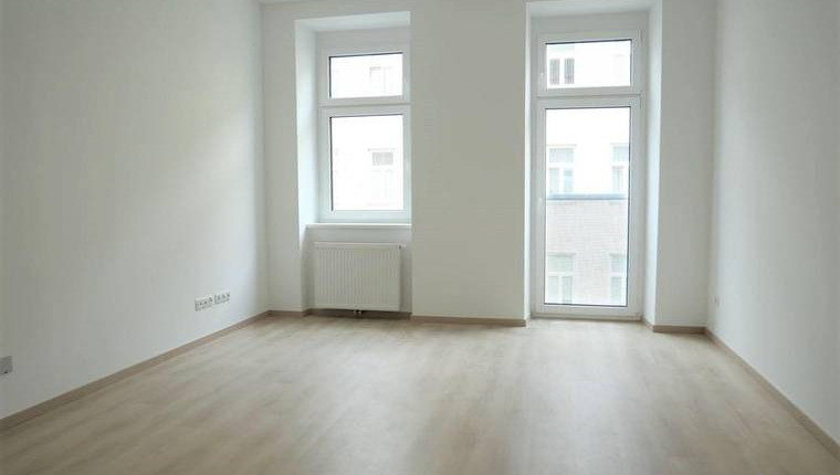 Erstbezug: Unbefristete 54m² Altbau