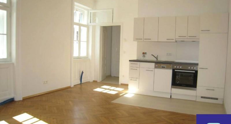 Toprenovierter sonniger Altbau