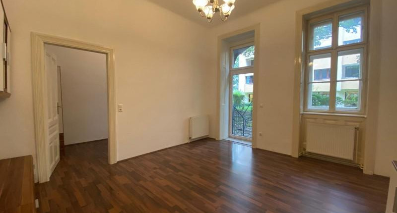 NETTE 2 ZIMMER GARTENWOHNUNG