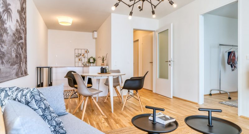 ERSTBEZUG: 2 Zimmer mit Balkon PROVISIONSFREI