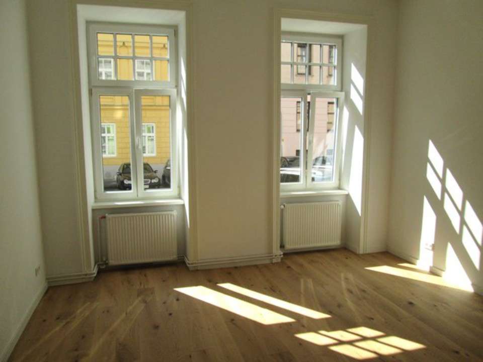 Neu Renoviert - Erstbezug 2 Zimmer Wohnung - Wohnung Mieten & Haus ...