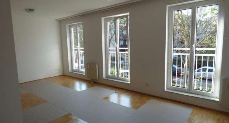 UNTER 600€: SCHÖNE 45 m² GROSSGARCONNIERE in NEUBAU