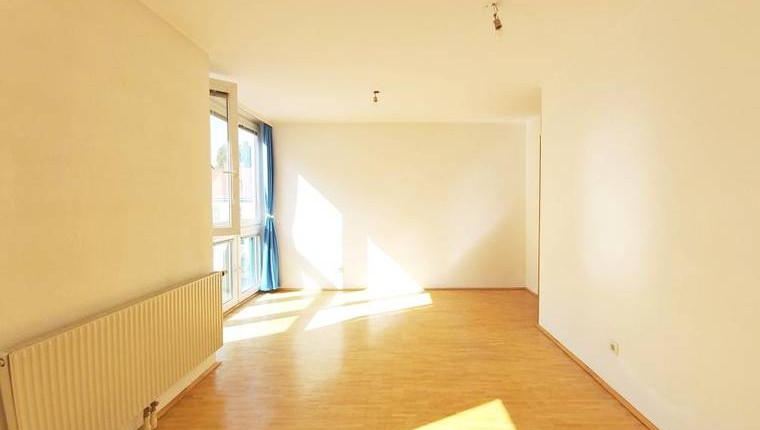 UNTER 500€: Singlewohnung in zentraler Lage von Währing