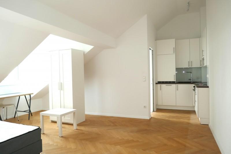NUR 600€ ALL INCLUSIVE: Schickes und möbliertes Single Apartment