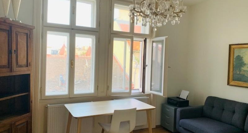 Sehr hübsche 1 1/2 Zimmer SINGLE – Altbauwohnung unter 650€