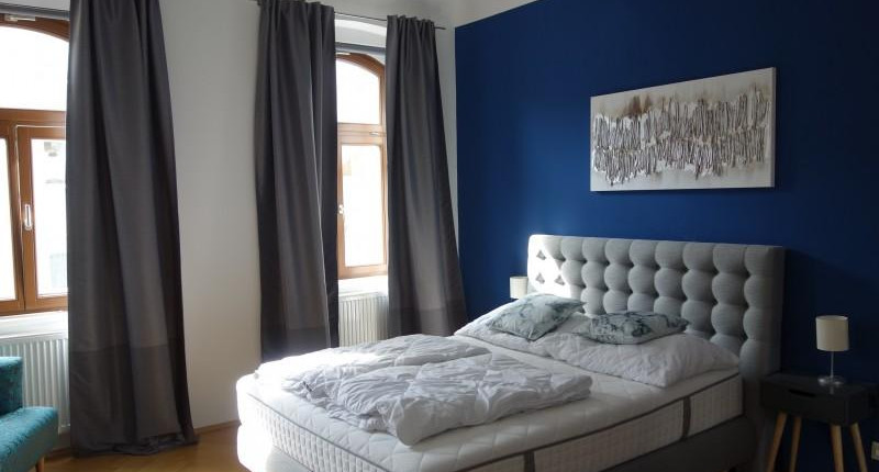 Luxuriöser Altbau möbliert unter 600€