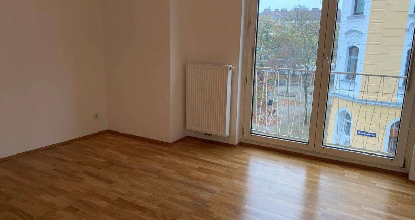 NUR 600€: 2 Zimmerwohnung in guter Lage