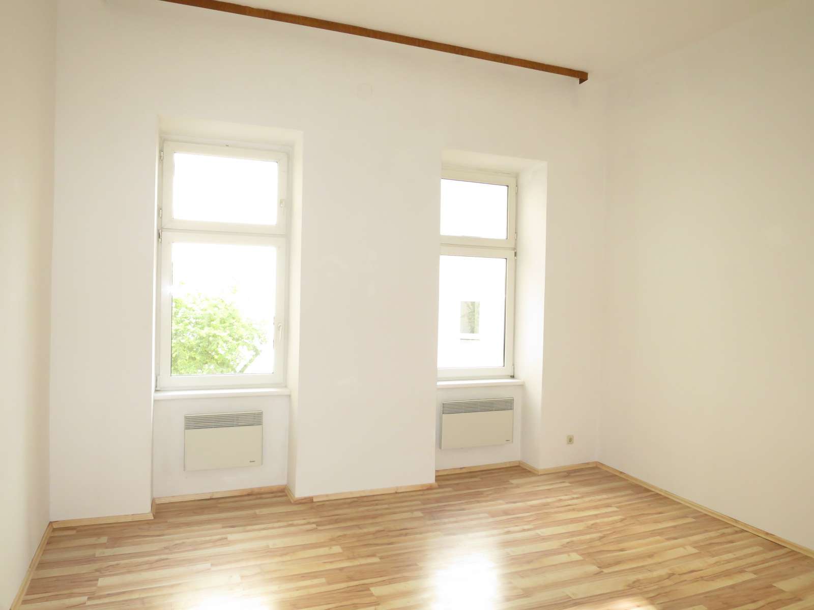Single/Studentenhit 1-Zimmer-Altbauwohnung zu mieten in 1050 Wien