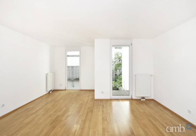 Modernes Appartement mit Balkon in einem Neubau