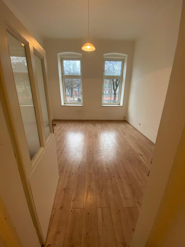 NUR 320€: 1 Zimmerwohnung in Ottakring