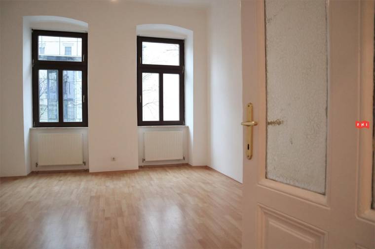 UNTER 600€: Riesige 1 Zimmer Wohnung in 1190