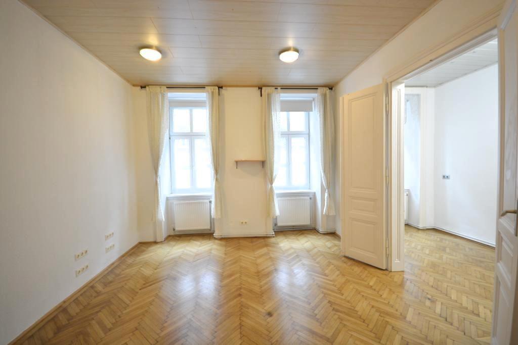UNTER 750€: 3 Zimmer Altbauwohnung in 1090