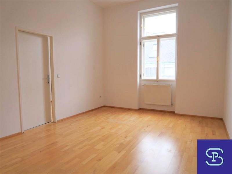 Unbefristeter 41m² Altbau mit Einbauküche und Lift in Toplage – 1080 Wien