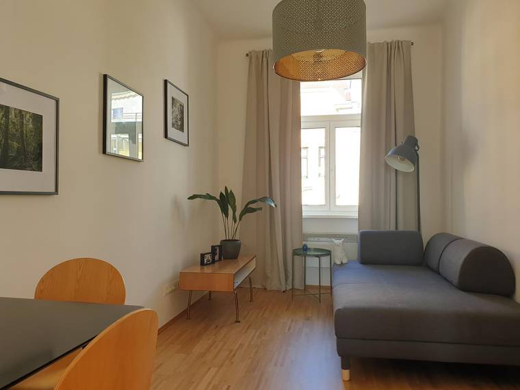 UNTER der 500€: 1 Zimmerwohnung mit neuer Küche
