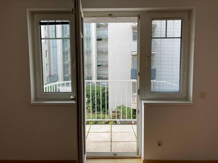 Provionsfreie, helle Wohnung mit Balkon im beliebten 9. Bezirk