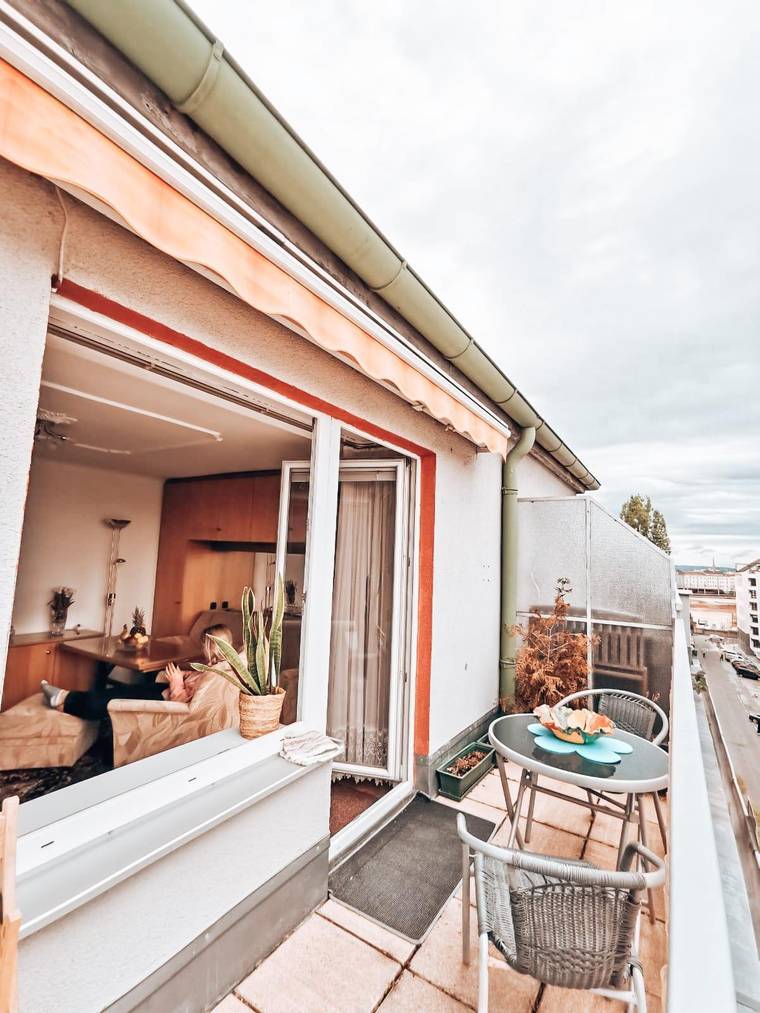 PROVISIONSFREI: 1-Zimmer Dachgeschoß-Wohnung mit Balkon