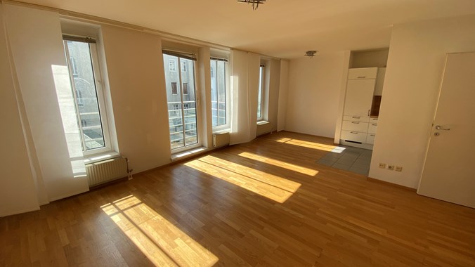 Gemütliche 1-Zimmer Wohnung mit Balkon nahe Naschmarkt – PROVISIONSFREI