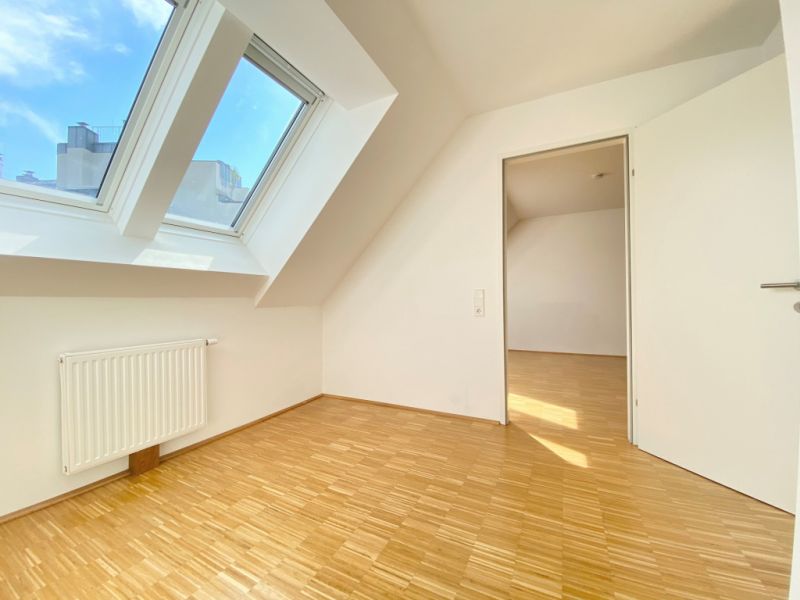 Helle 2-Zimmer-Wohnung in Meidling unter 700€