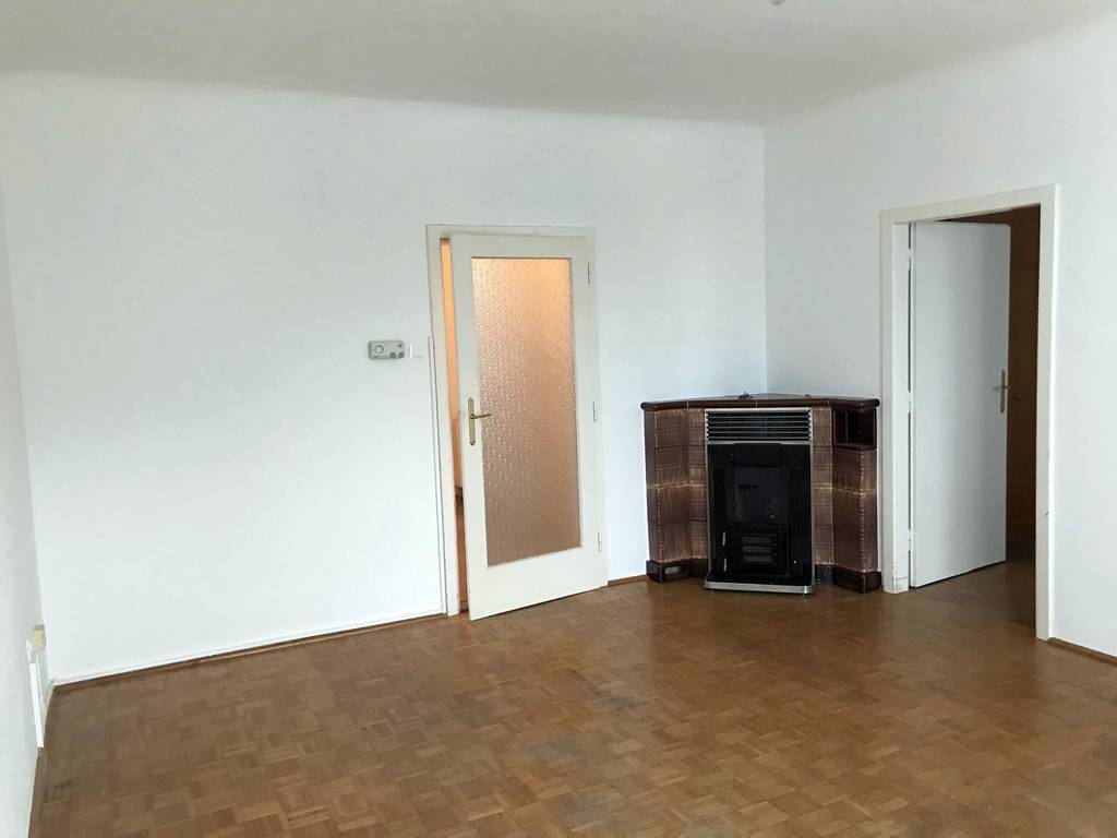 Helle Wohnung in Simmering unter 550 €