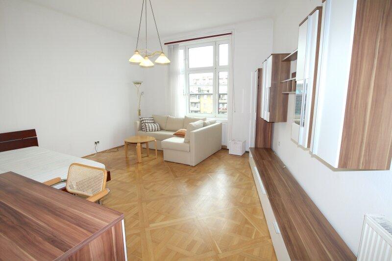 Top Dachgeschosswohnung in 1050 Wien unter 650€